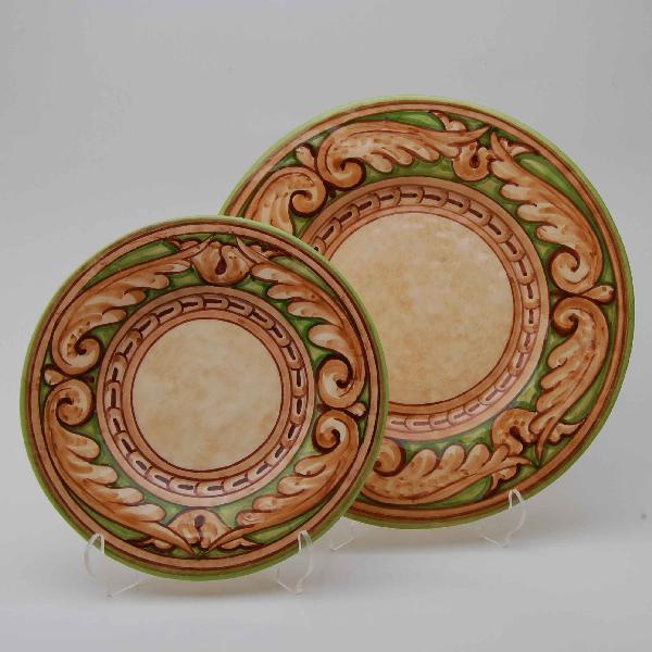 Patio: 12 soupes 26cm - 24 plates 30cm - 24 dessert 22cm                                                                