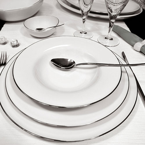Ballet Platine: 12 soupes 23cm, 24 plates 28cm, 24 dessert 22cm                                                         