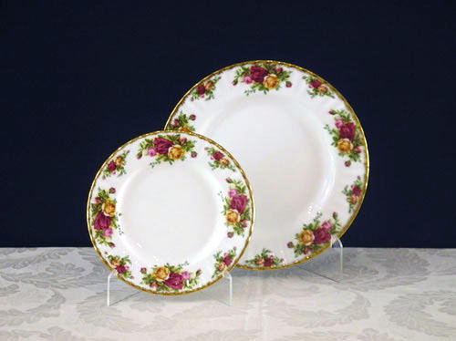 111 Old country roses: 12 rim soup - 24 plates 27cm - 24 dessert 20cm