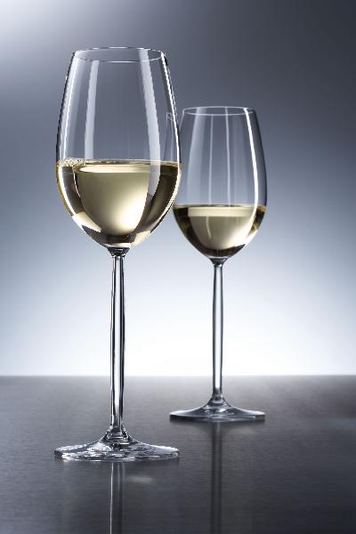 111 Diva: 12 water n.1, 12 wine n.0, 12 wine n.2, 12 flutes n.7 - 12 eau 613ml, 12 vin 460ml, 12 vin 302 ml, 12 flutes 219ml