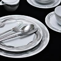 Afrodite: 12 soupes 23cm, 24 plates 28cm, 24 dessert 22cm                                                               